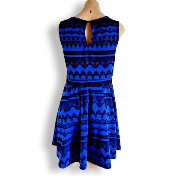 Chicaboom, black + blue, fit + flare, high neck, sleeveless, short dress - Picture 4 of 9